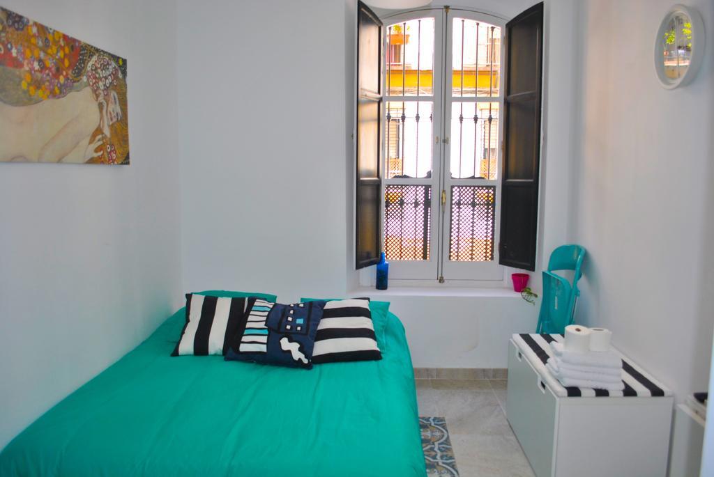 Triana Pelay Suites Sevilla Dış mekan fotoğraf