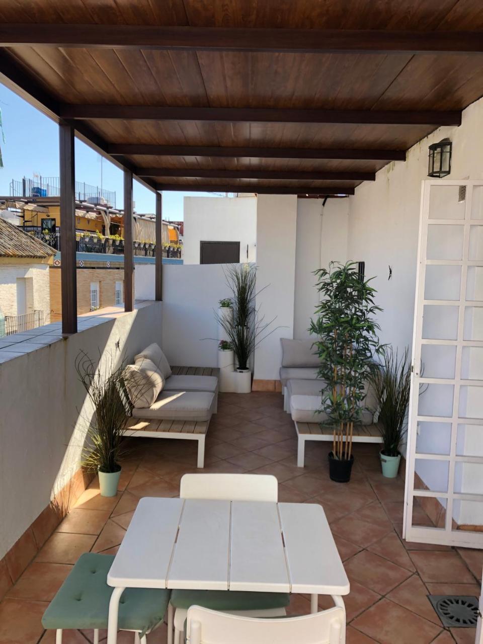Triana Pelay Suites Sevilla Dış mekan fotoğraf